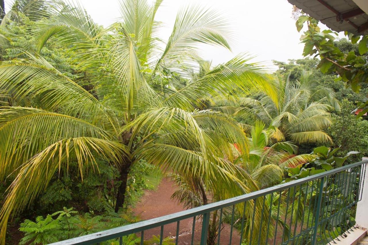 Kaza A Le Pearl Resort Anjuna Exterior foto